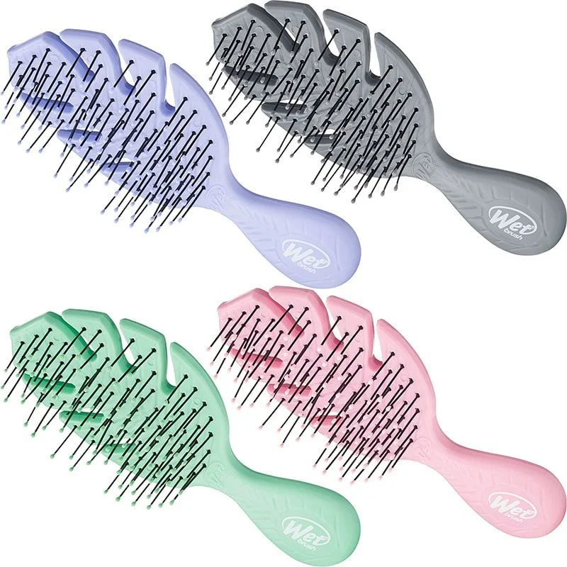 WetBrush Go Green Mini Detangler - Image 2